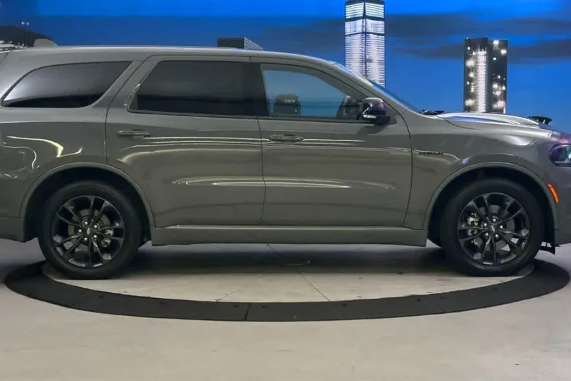 2022 Dodge Durango R/T photo 1