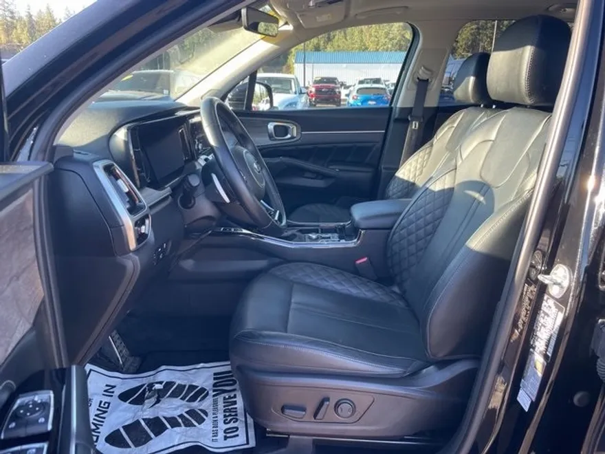 2021 Kia Sorento SX Prestige X-Line photo 1