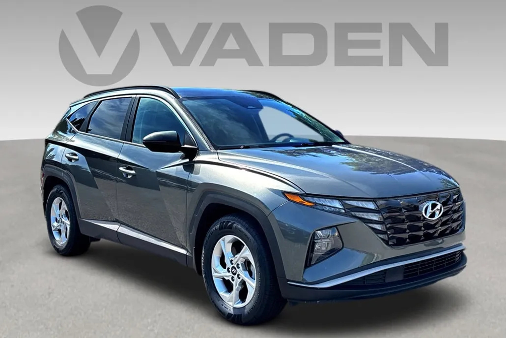 2022 Hyundai Tucson SEL photo 1