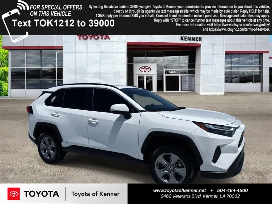 2022 Toyota RAV4 Hybrid XLE photo 1