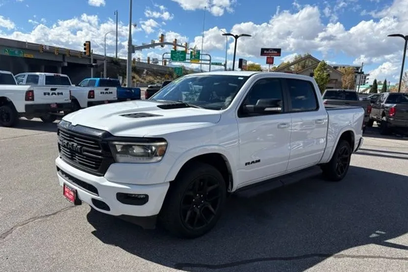 2022 Ram 1500 Laramie photo 1