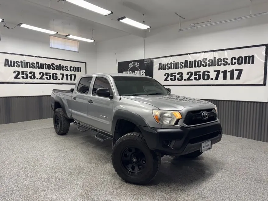 2014 Toyota Tacoma V6 photo 1