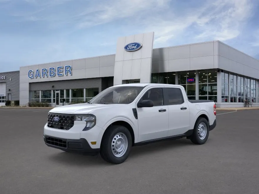 2025 Ford Maverick XL photo 1