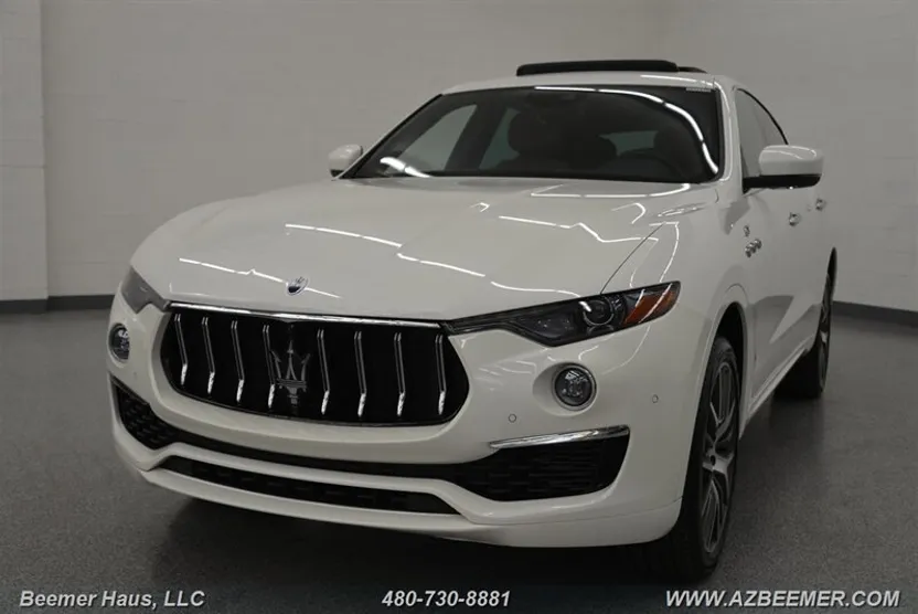 2022 Maserati Levante GT photo 1