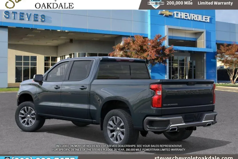 2026 Chevrolet Silverado 1500 LT photo 1