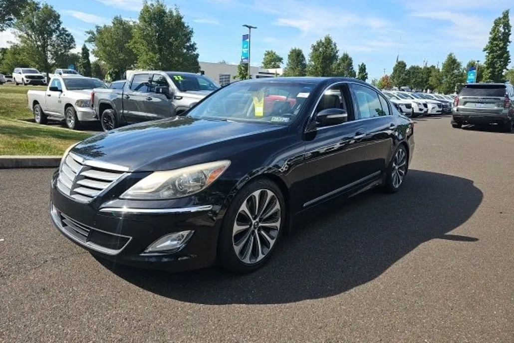 2014 Hyundai Genesis 5.0 R-Spec photo 1