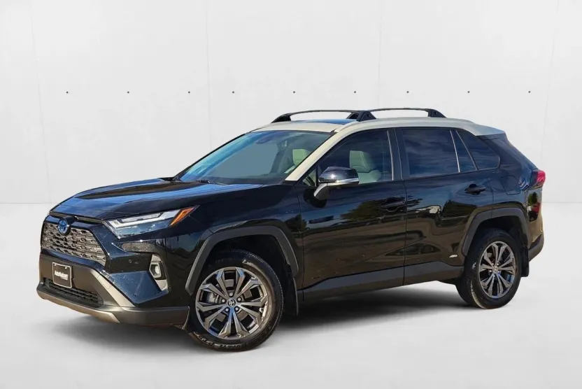 2024 Toyota RAV4 Hybrid Limited photo 1
