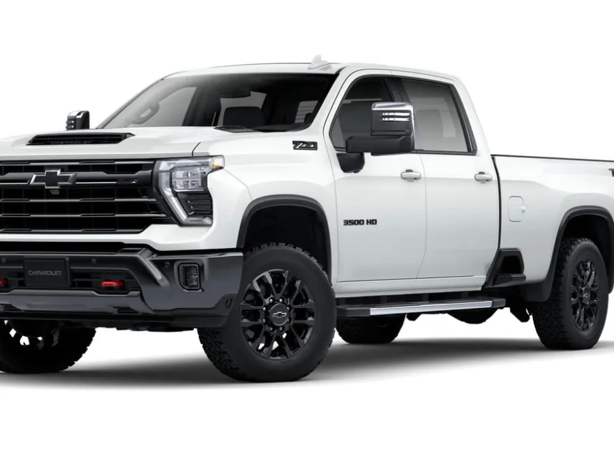 2025 Chevrolet Silverado 3500HD LTZ photo 1