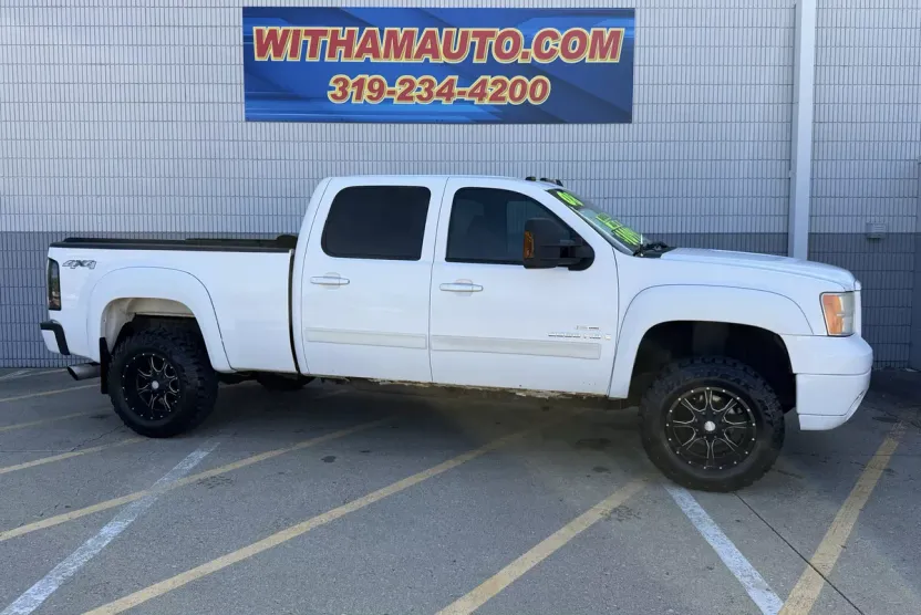 2008 Gmc Sierra SLE photo 1