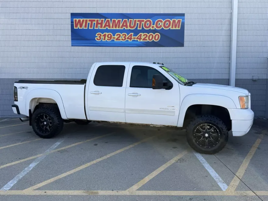 2008 Gmc Sierra SLE photo 1