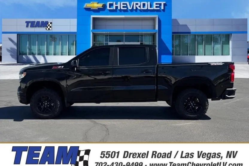 2023 Chevrolet Silverado 1500 LT Trail Boss photo 1