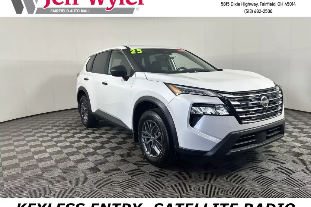 2025 Nissan Rogue AWD S photo 1