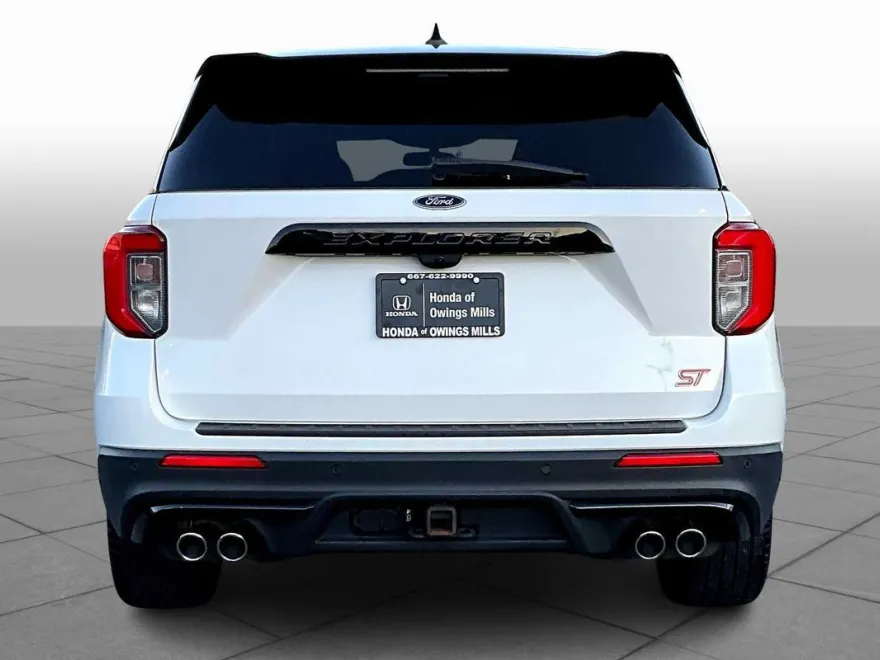 2022 Ford Explorer ST photo 1