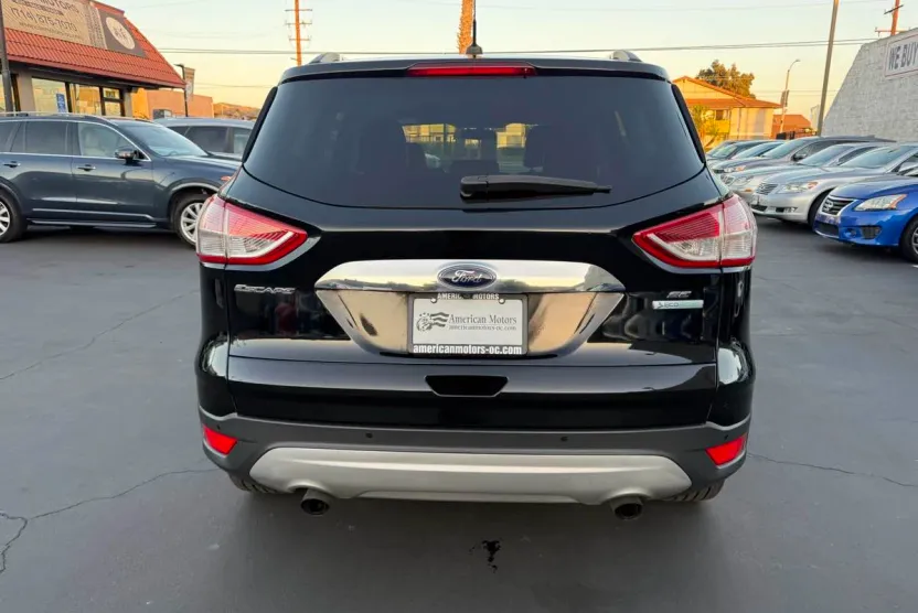 2016 Ford Escape SE photo 1
