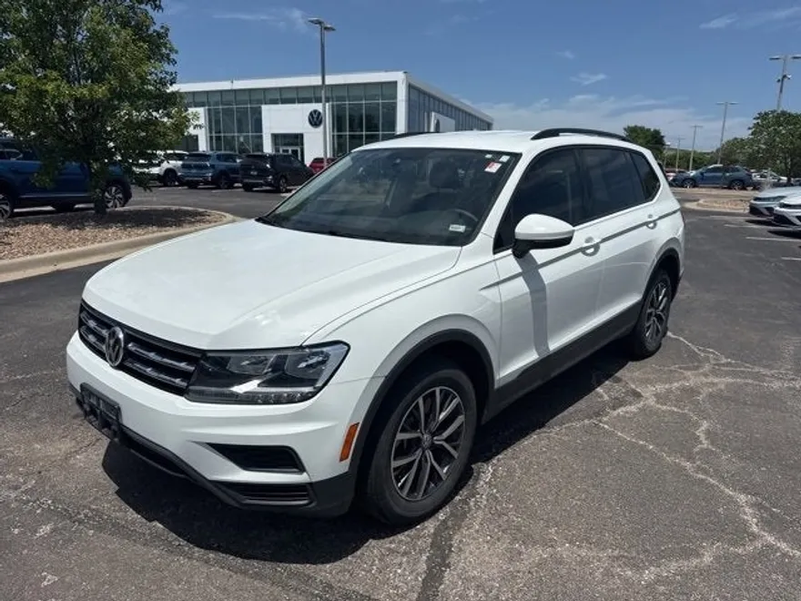 2021 Volkswagen Tiguan S photo 1