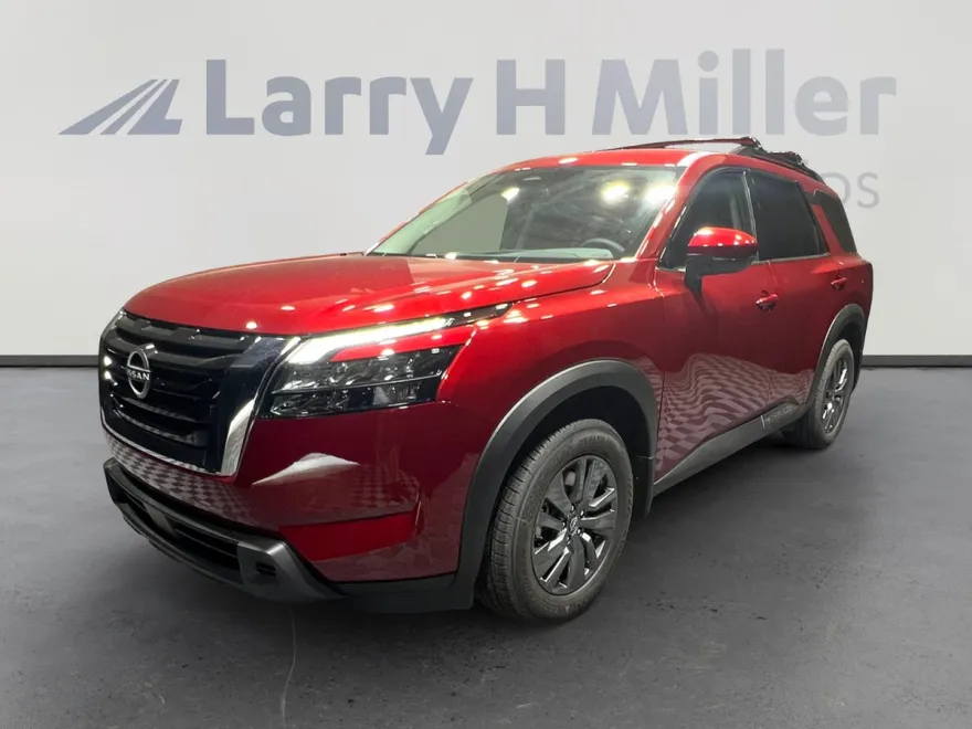 2025 Nissan Pathfinder SV photo 1