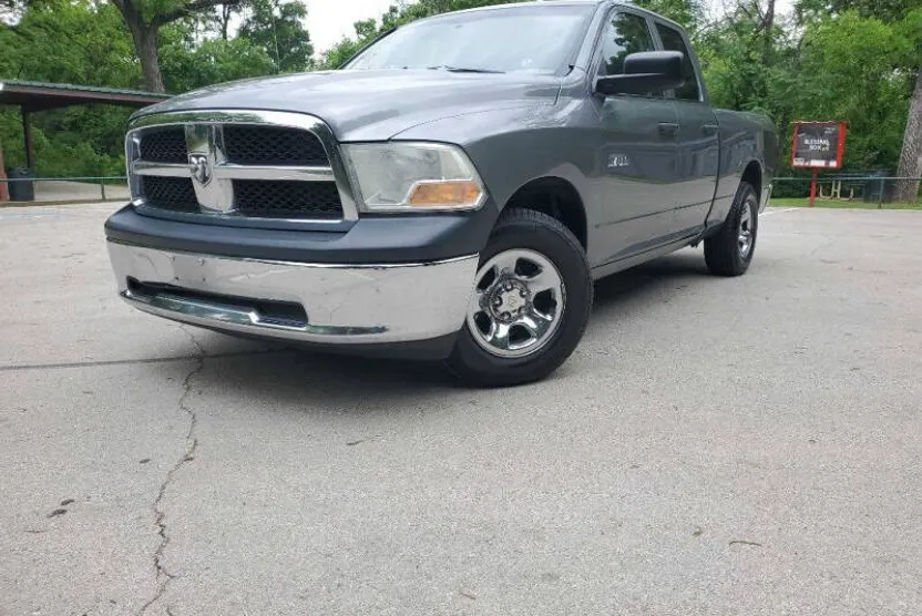 2010 Dodge Ram ST photo 1