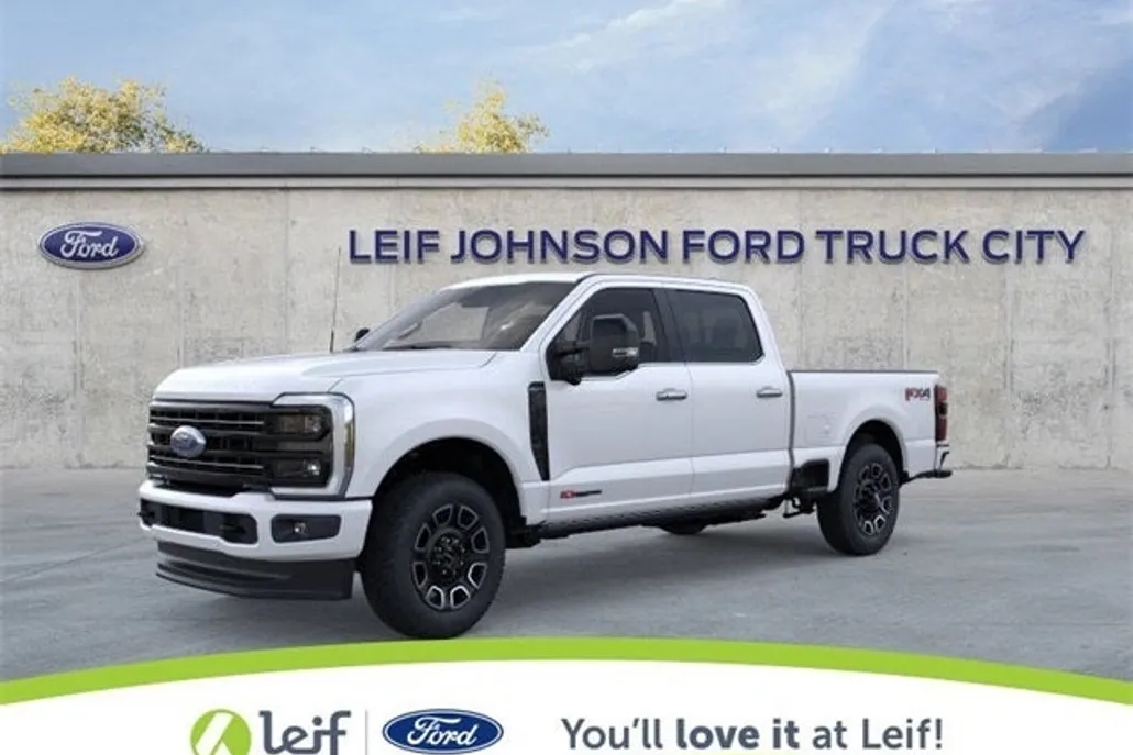 2025 Ford F-250 Platinum photo 1