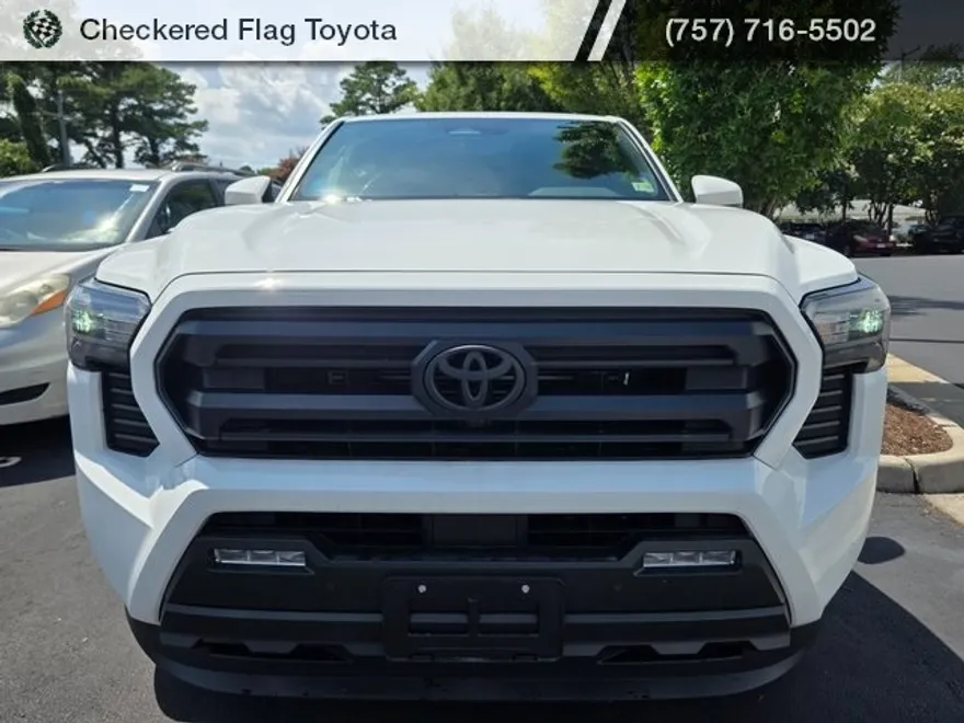 2024 Toyota Tacoma SR5 photo 1
