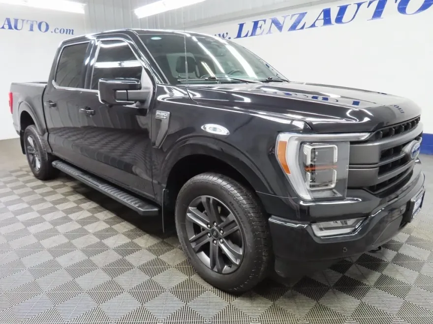 2023 Ford F-150 Lariat photo 1