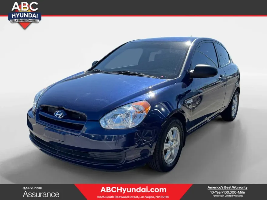 2008 Hyundai Accent GS photo 1