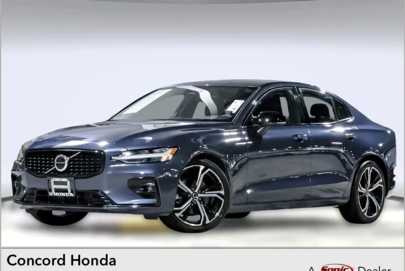 2024 Volvo S60 B5 Core photo 1