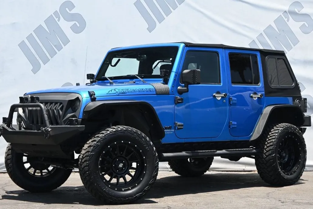 2015 Jeep Wrangler Unlimited Sport photo 1