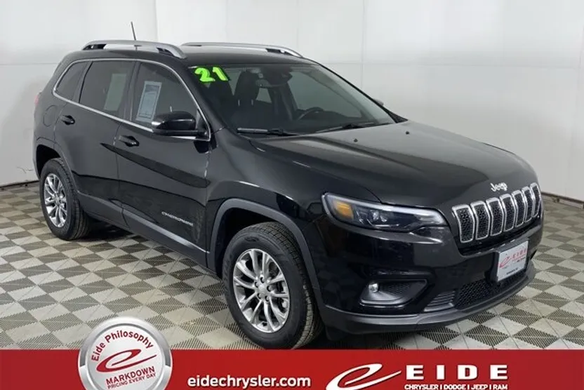 2021 Jeep Cherokee Latitude photo 1