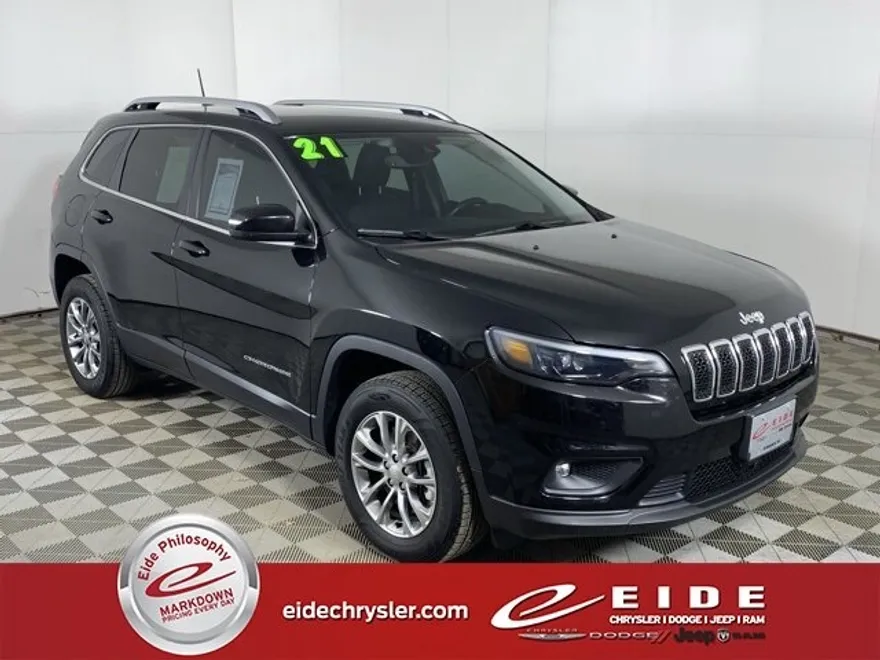 2021 Jeep Cherokee Latitude photo 1
