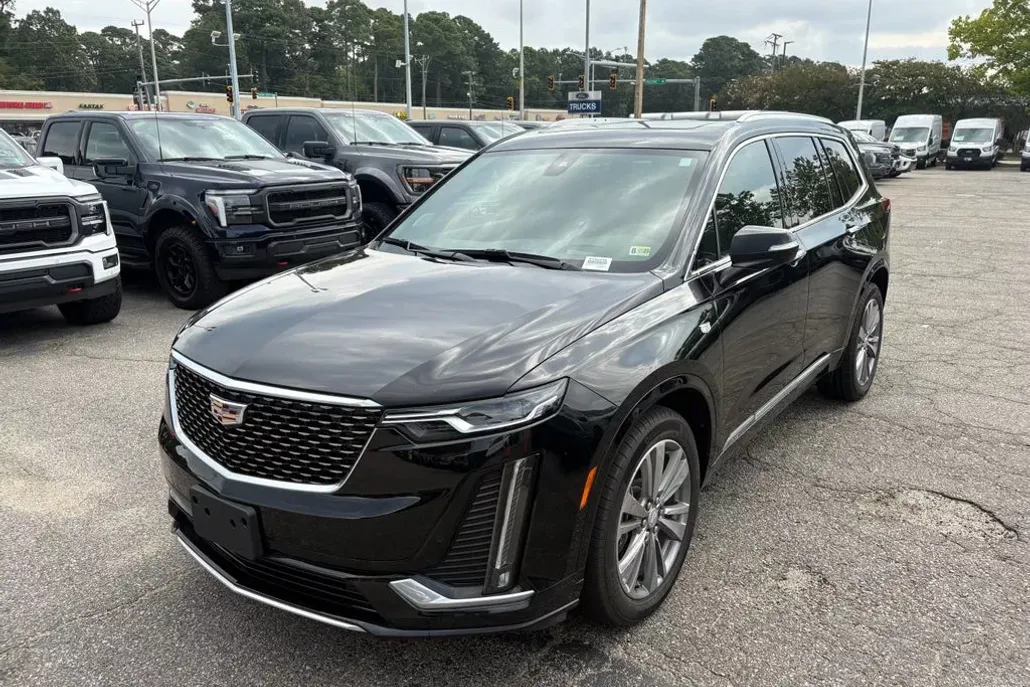 2021 Cadillac XT6 Premium Luxury photo 1