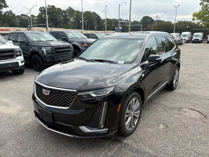 2021 Cadillac XT6 Premium Luxury photo 1
