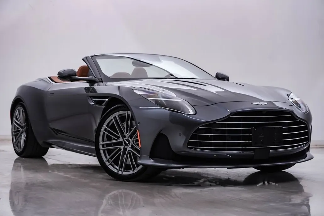 2025 Aston Martin DB12 AM5 photo 1
