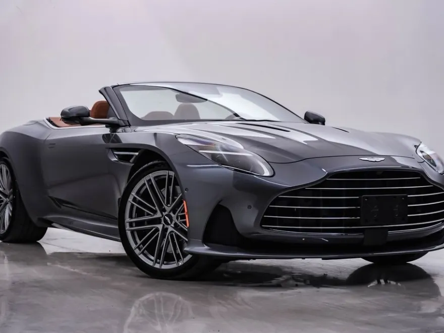 2025 Aston Martin DB12 AM5 photo 1