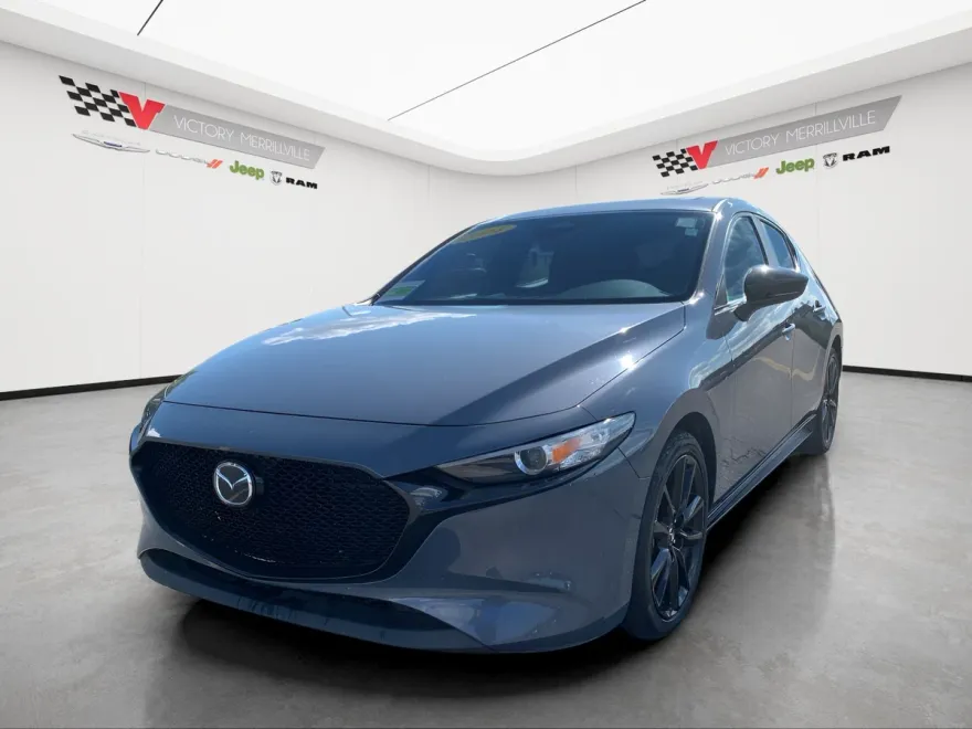 2024 Mazda Mazda3 2.5 s Carbon photo 1
