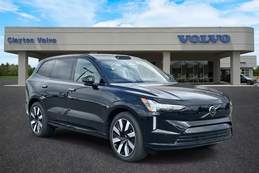 2025 Volvo EX90 Ultra Twin Motor Performance photo 1
