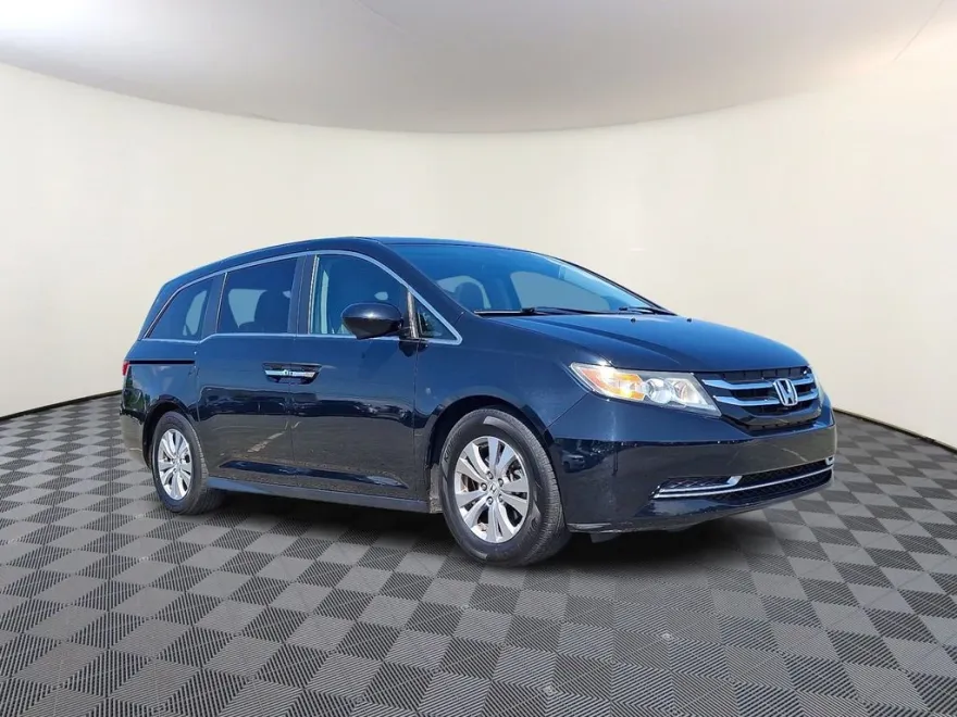 2016 Honda Odyssey EX-L photo 1