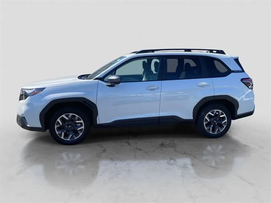 2025 Subaru Forester Premium Base photo 1
