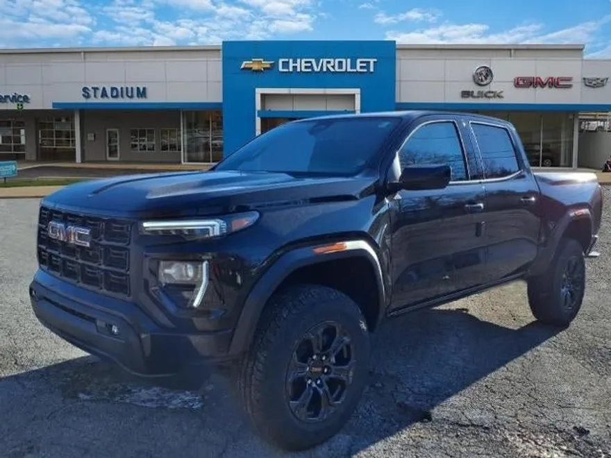 2025 Gmc Canyon Elevation photo 1