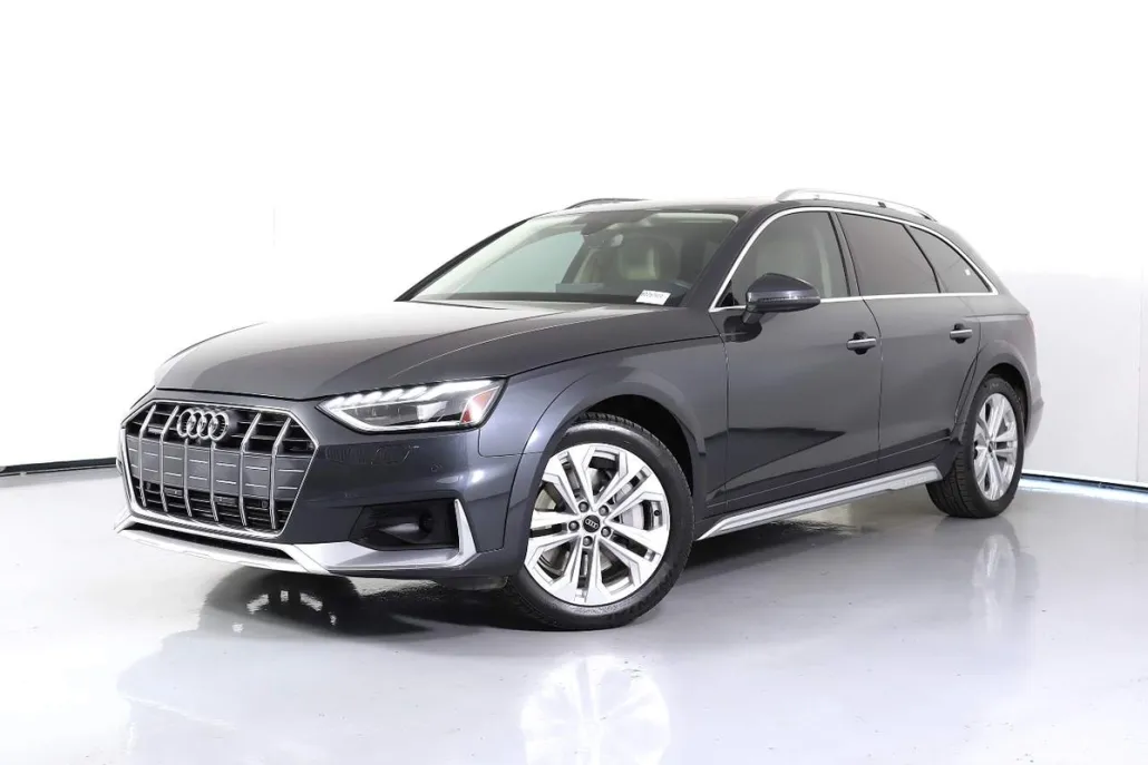 2022 Audi A4 Allroad Quattro Premium Plus 45 TFSI photo 1