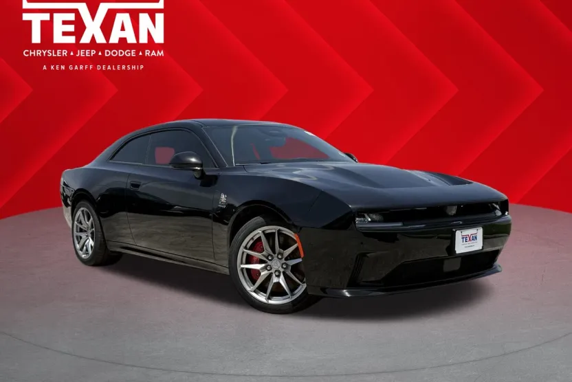 2025 Dodge Charger Daytona Scat Pack photo 1