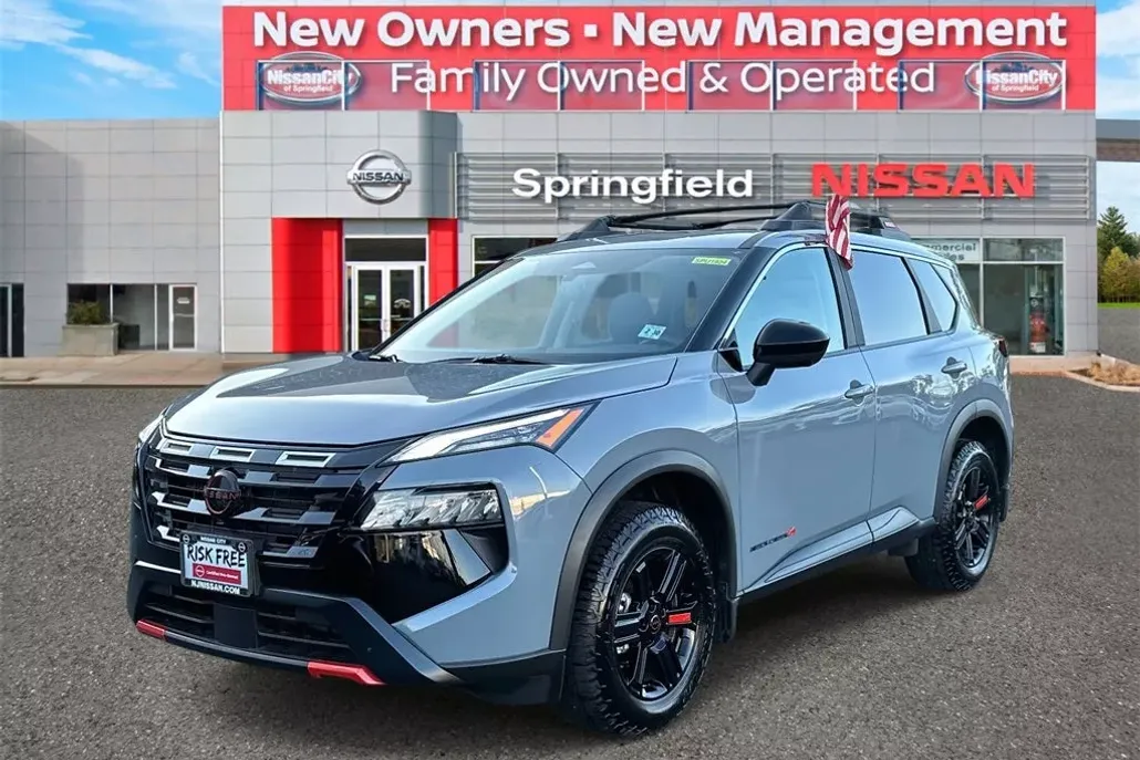 2025 Nissan Rogue SV photo 1