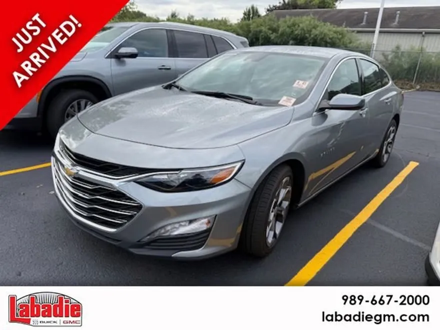 2023 Chevrolet Malibu 1LT photo 1