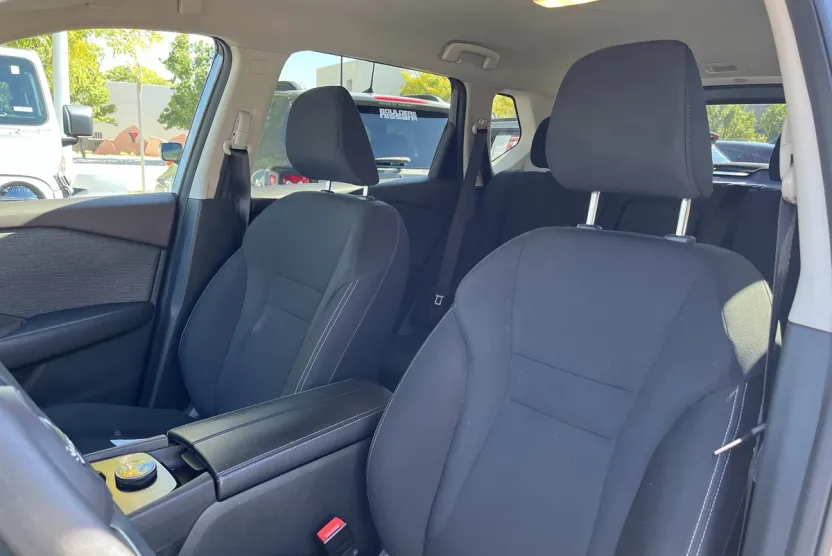 2023 Nissan Rogue AWD S photo 1