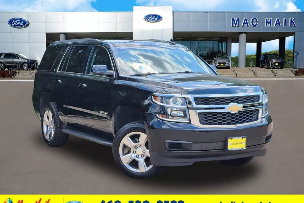 2019 Chevrolet Tahoe LT photo 1