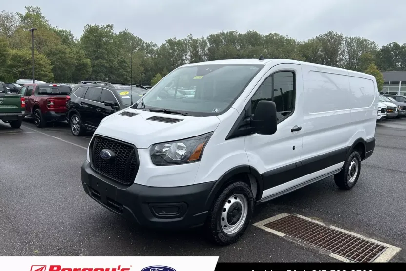 2022 Ford Transit Cargo Van photo 1