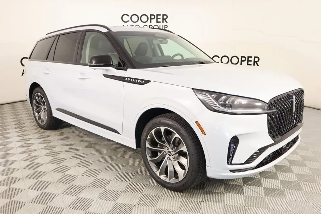 2025 Lincoln Aviator Premiere photo 1