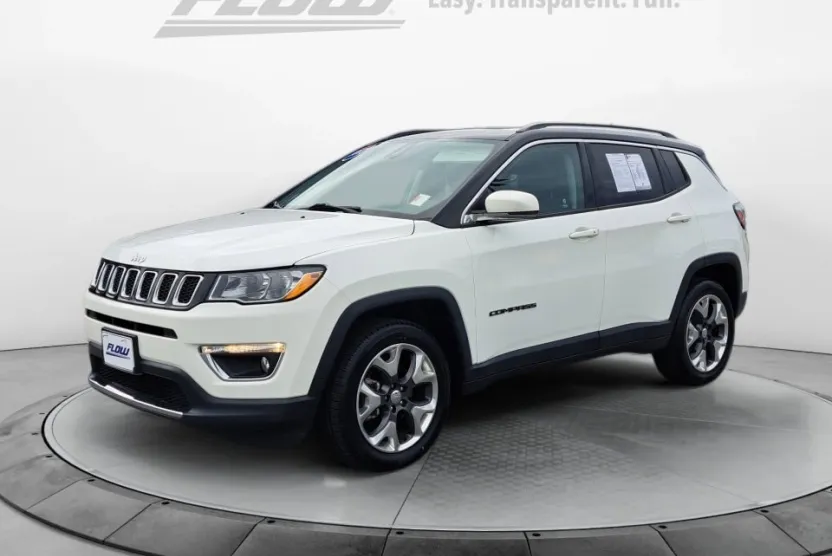 2017 Jeep Compass Limited photo 1