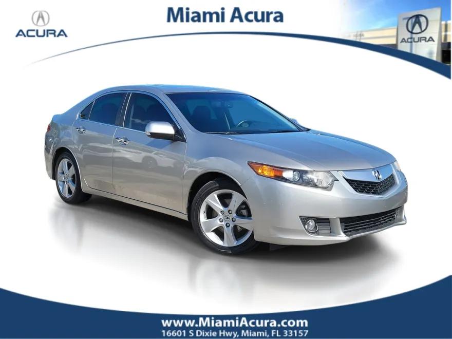 2010 Acura TSX photo 1