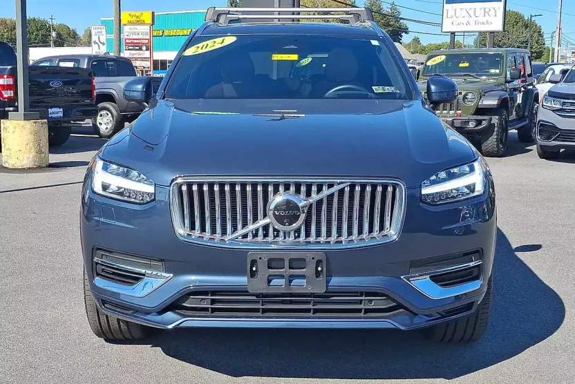 2024 Volvo XC90 Recharge T8 Ultimate photo 1