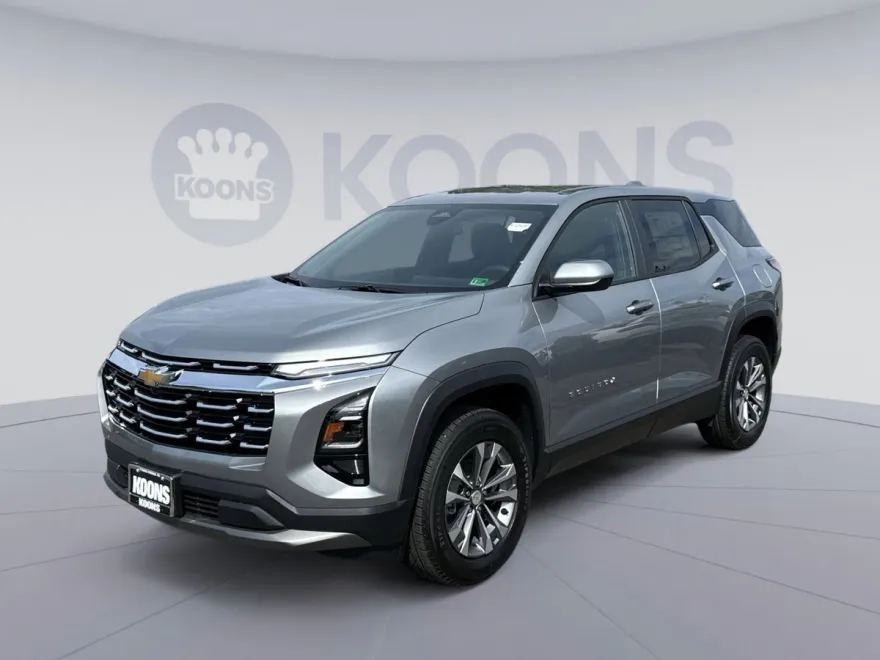 2026 Chevrolet Equinox LT photo 1